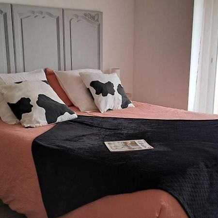 La Bergerie Du Mesnil Bed & Breakfast Livry  Ngoại thất bức ảnh